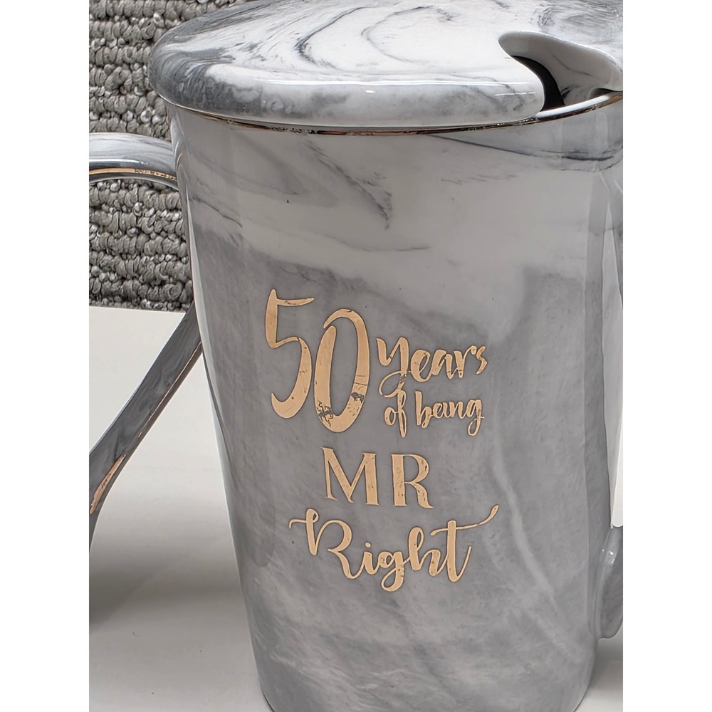 50th Anniversary Mr and Mrs Right Marble Ceramic Mug Set with Lids Grey Gold - Picture 3 of 7